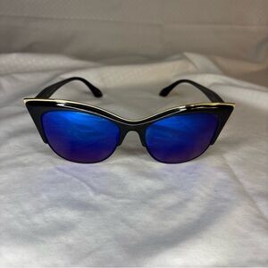 Source Unknown Black and Blue Cat-Eye Sunglasses